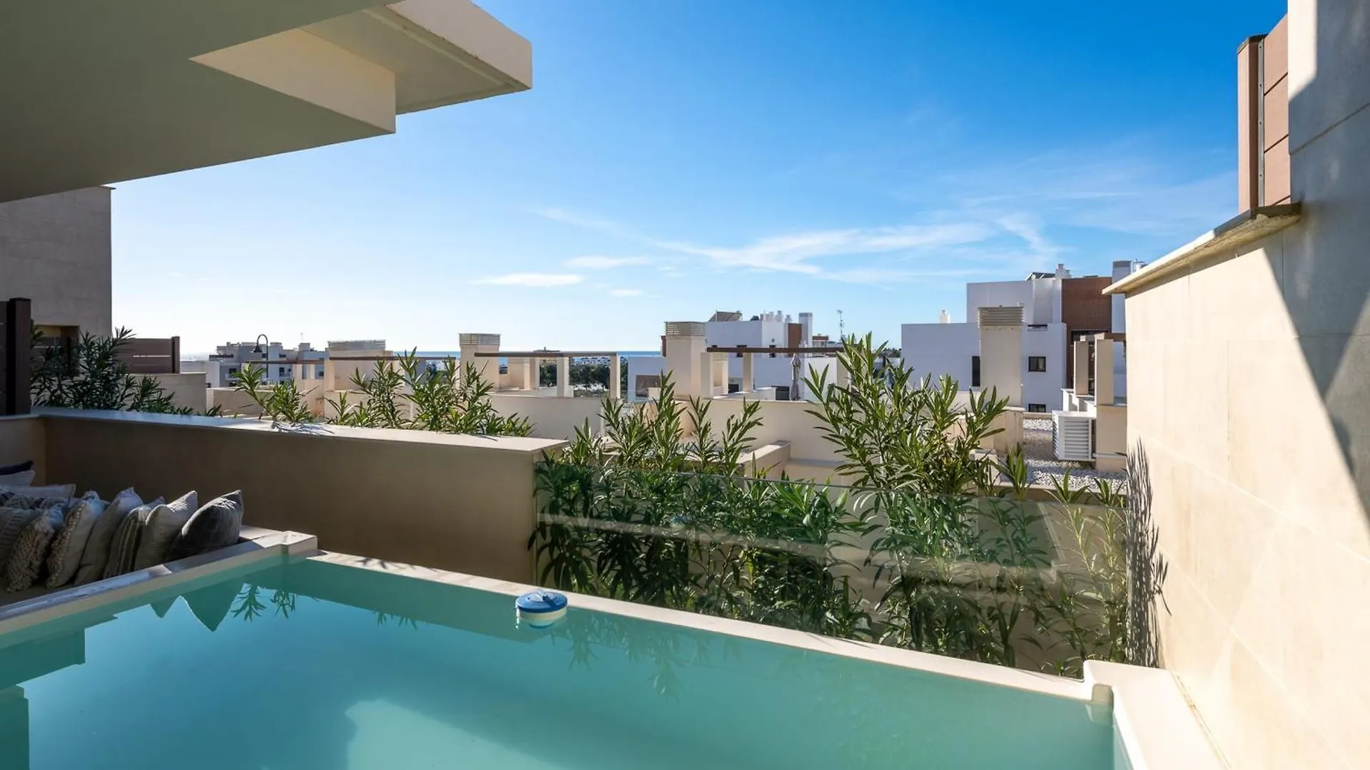 3 Bedroom With Private Pool Cala De Mijas Apartment
