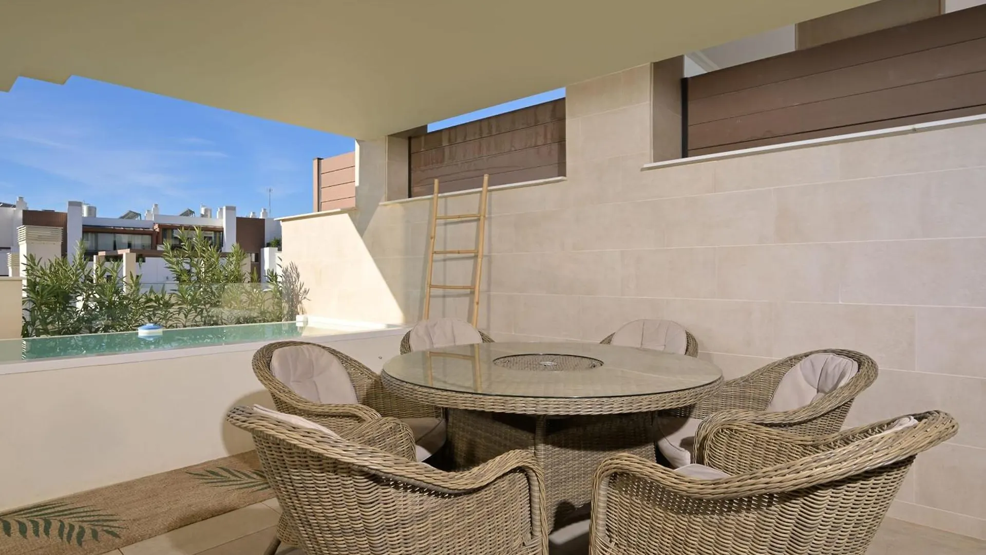 3 Bedroom With Private Pool Cala De Mijas
